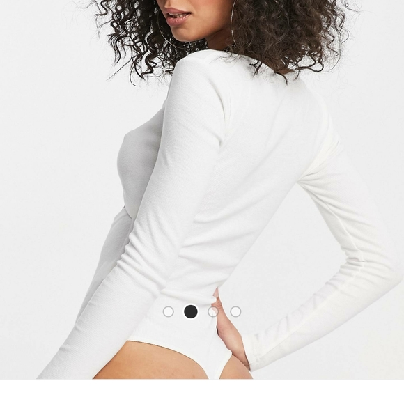 Naanaa bodysuit - Picture 4 of 9